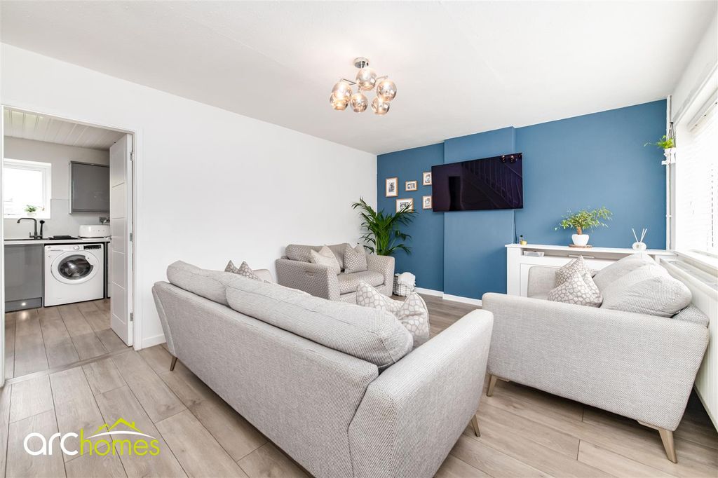 Property photo 2 of 23 Hulme-14.Jpg