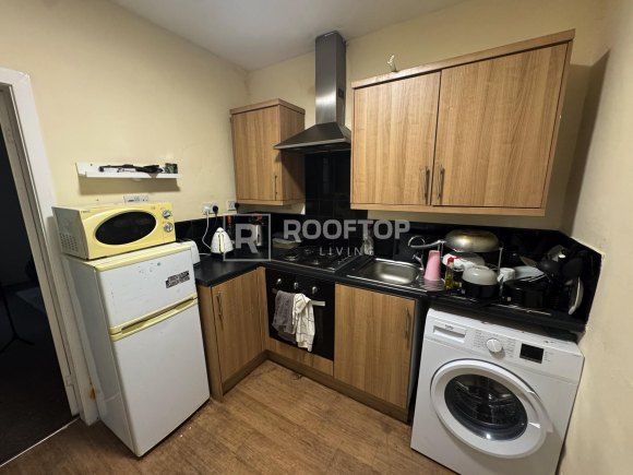 Property photo 2 of 8 8659524.Jpg