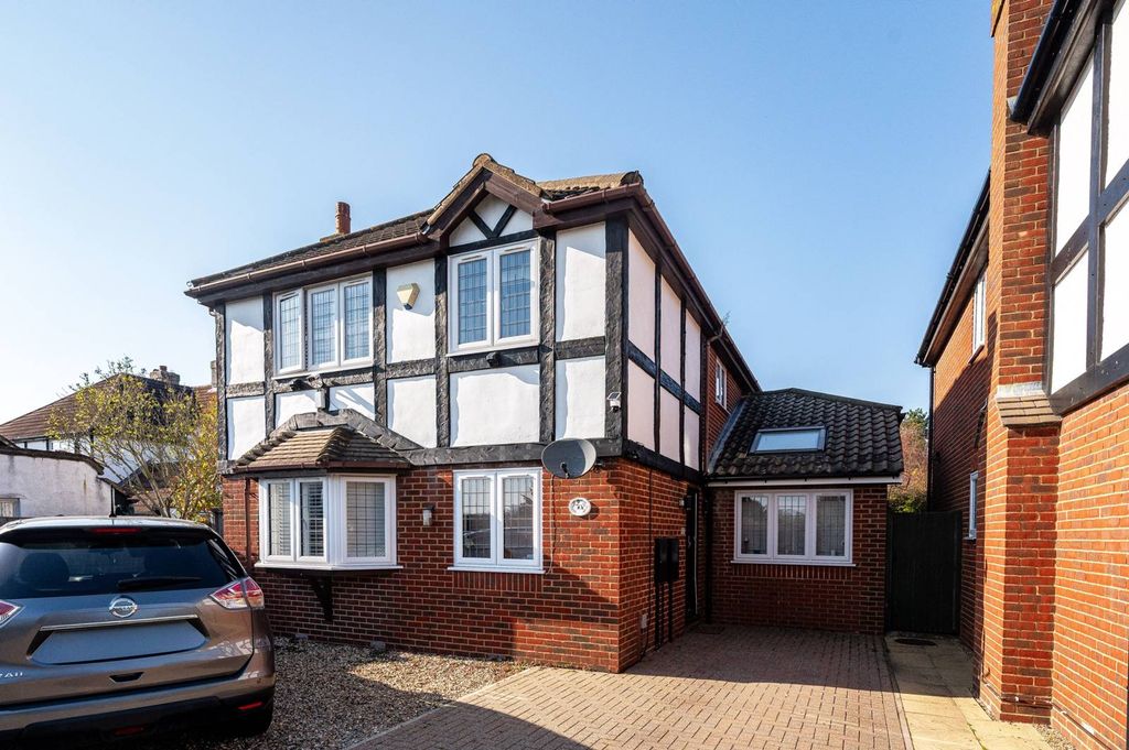 Property photo 1 of 19