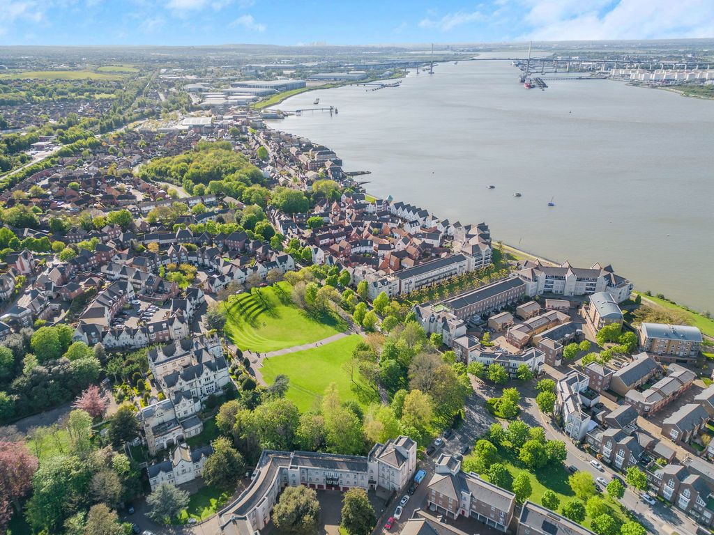 Property photo 1 of 27