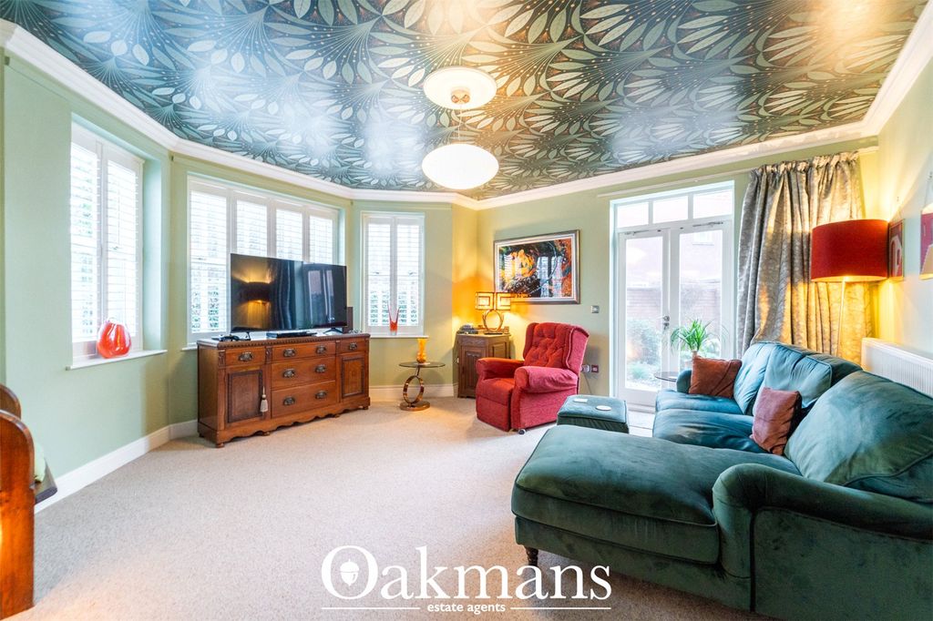 Property photo 2 of 44 Picture No. 18