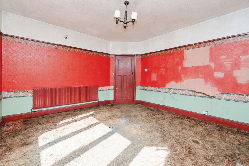 Property photo 3 of 16 Pbox-Img.Jpg