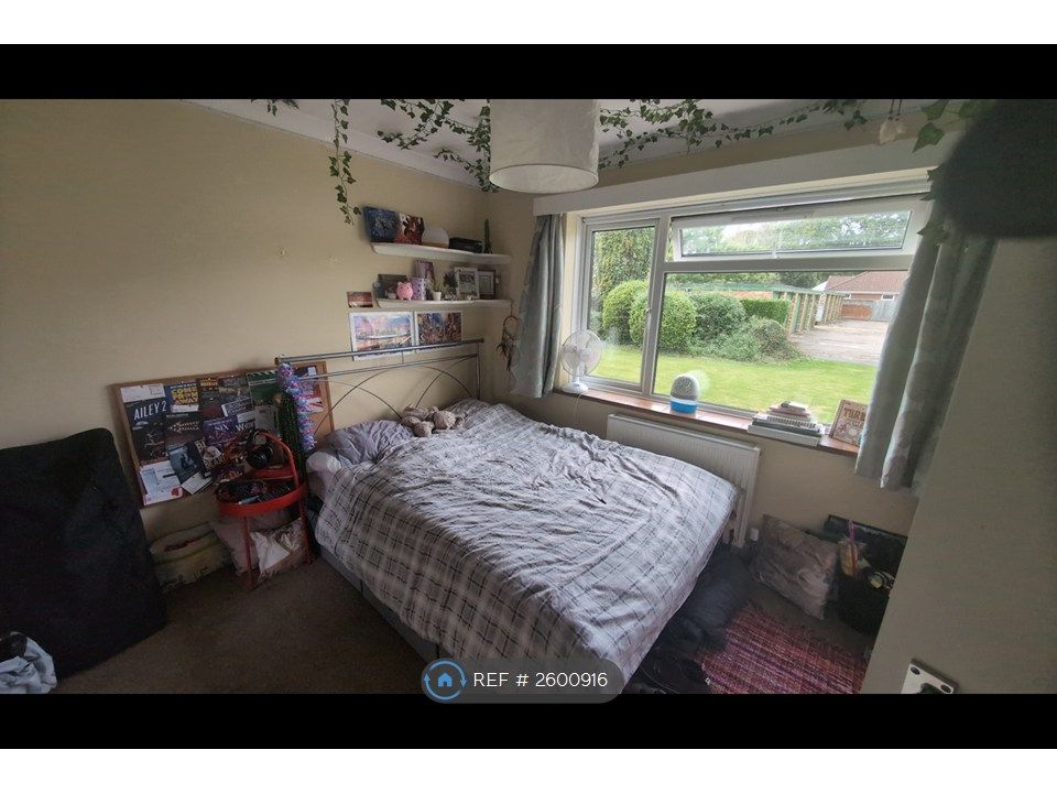 Property photo 2 of 4
