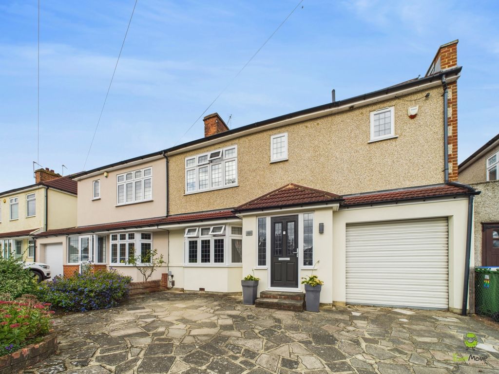 Property photo 1 of 18 Presented By Robert At Ewemove Bexleyheath And Dar