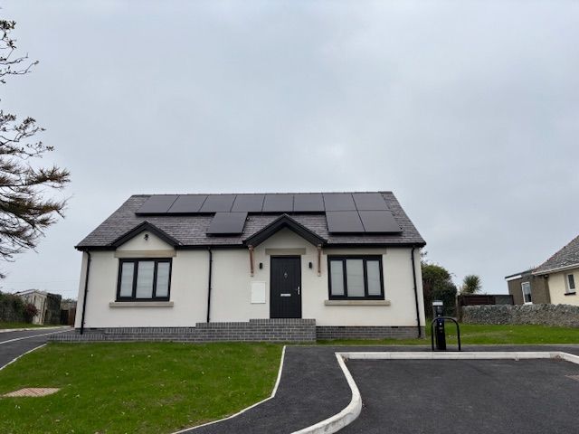 Property photo 1 of 9