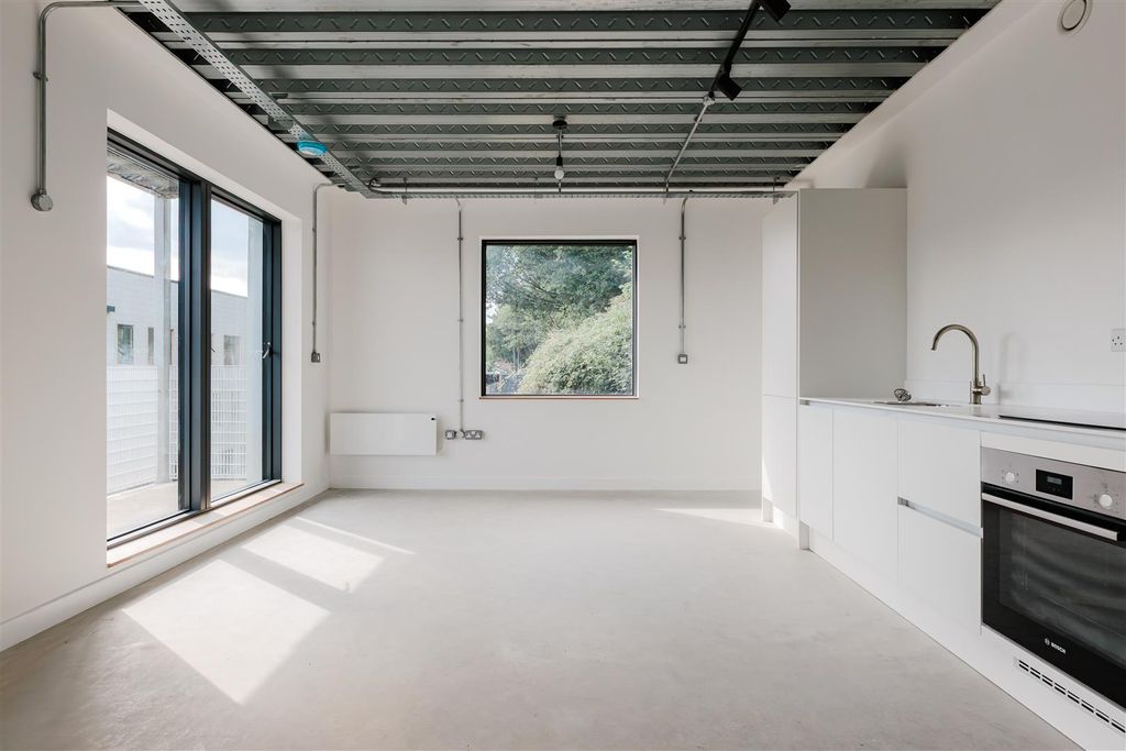 Property photo 3 of 7 Lwp12936.Jpg