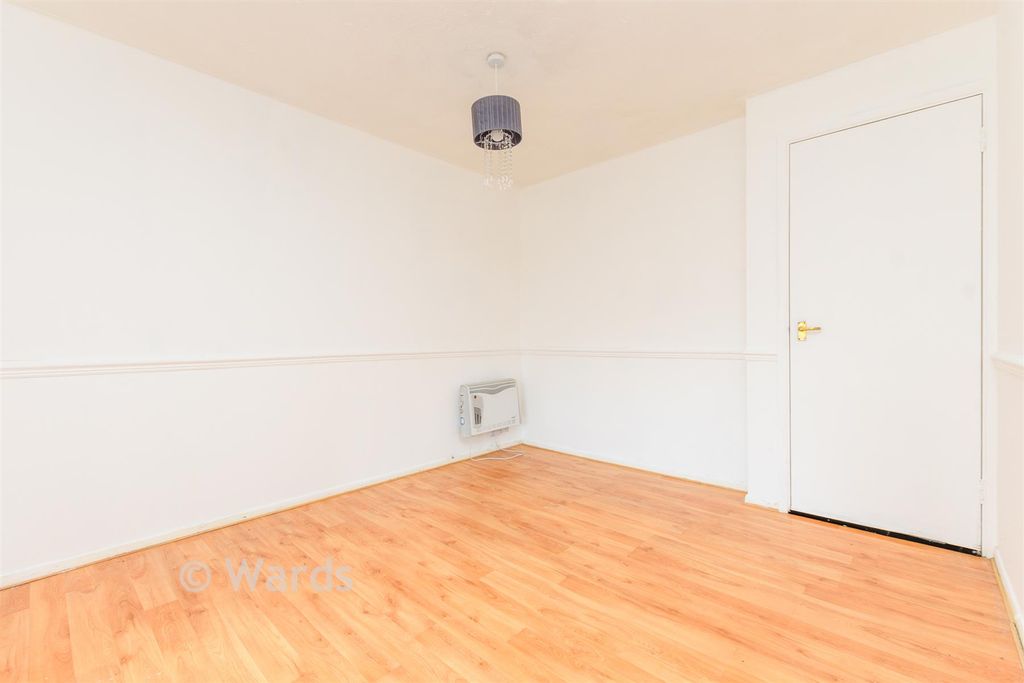 Property photo 3 of 13 Dining Area