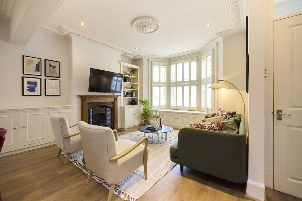 Property photo 2 of 47 Picture No. 03