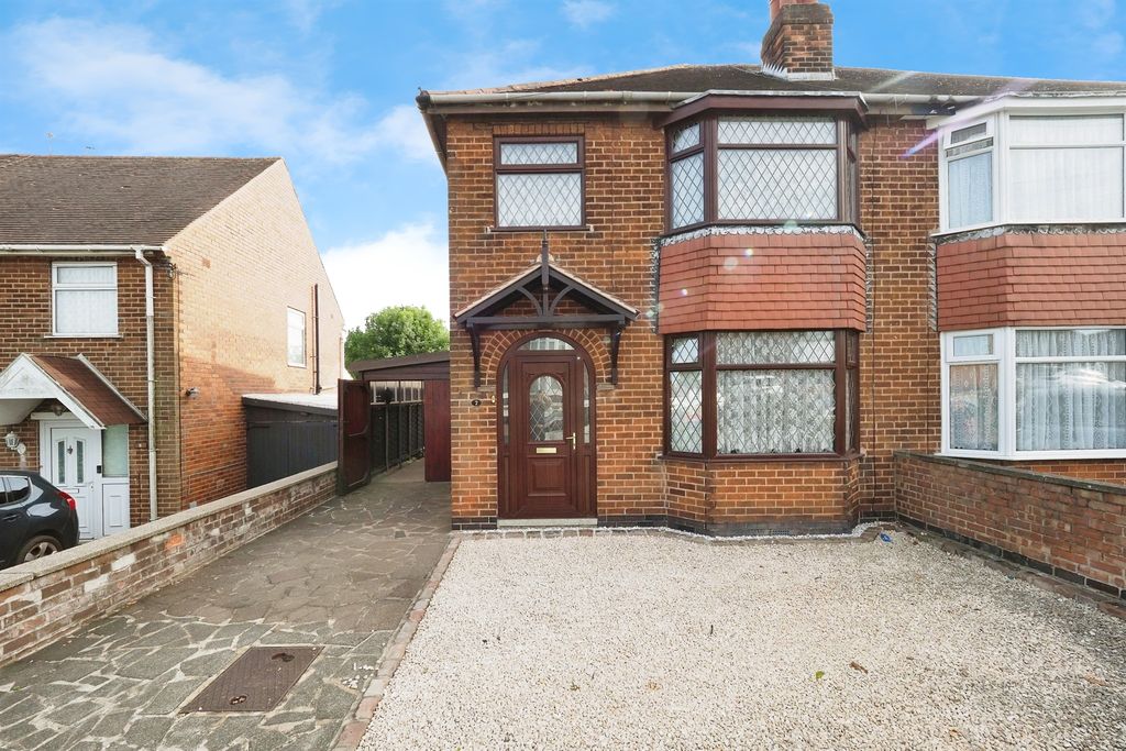 Property photo 1 of 17