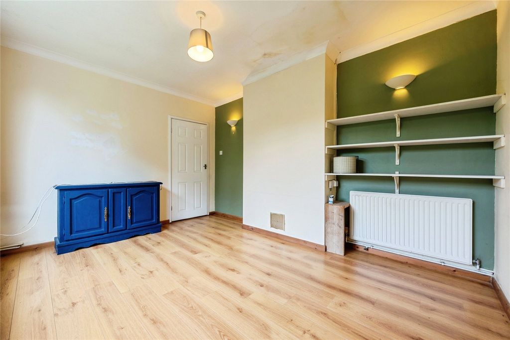 Property photo 2 of 12 Picture No. 05