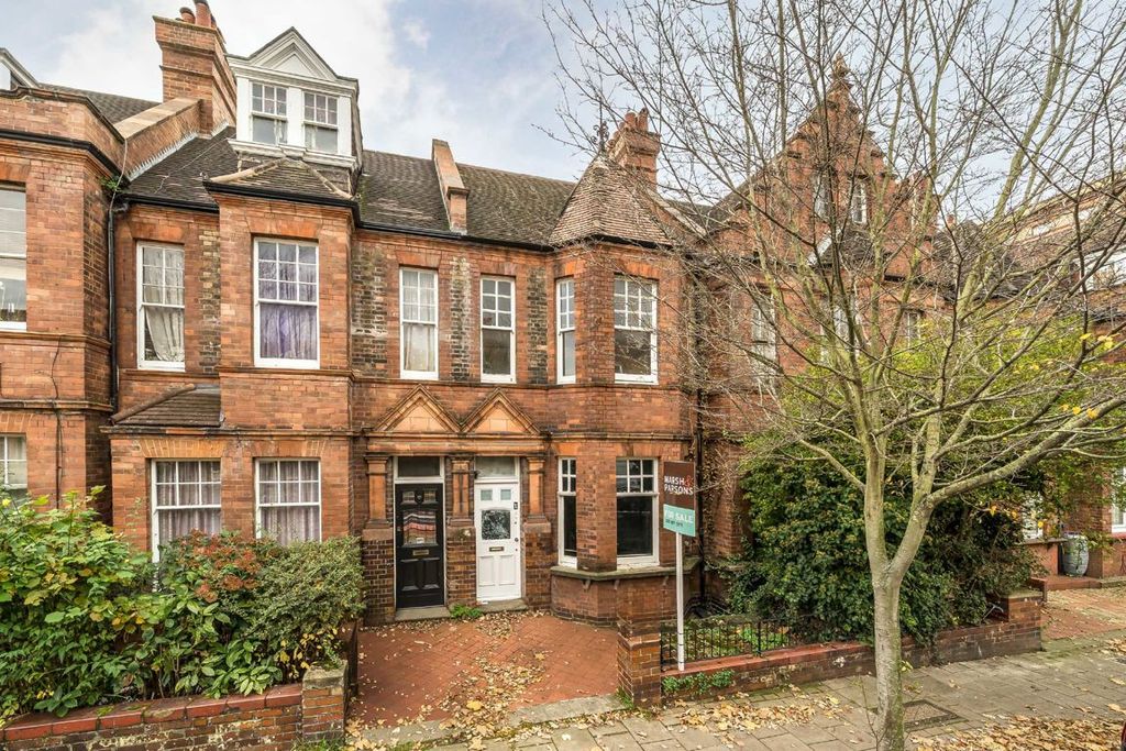 Property photo 1 of 6