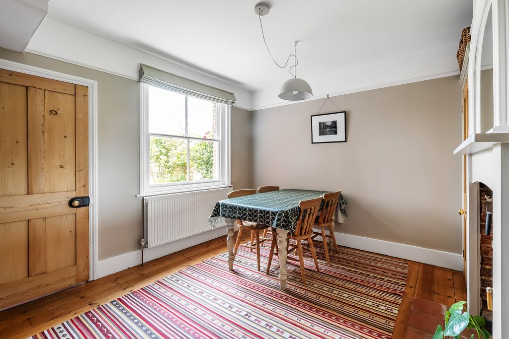 Property photo 2 of 26 Photo 11