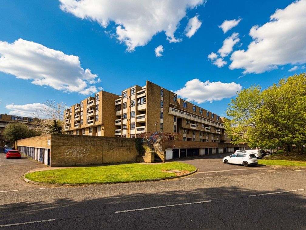 Property photo 1 of 18 Front