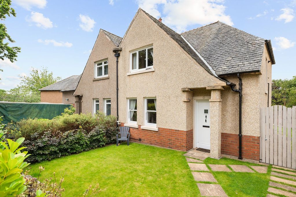 Property photo 1 of 29