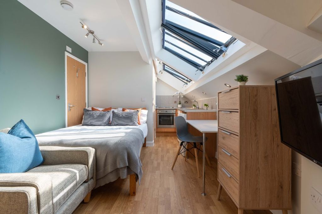 Property photo 1 of 3 Syf15 - Studio