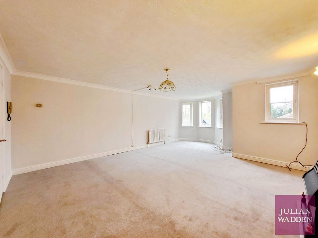Property photo 3 of 16 Picture No. 33