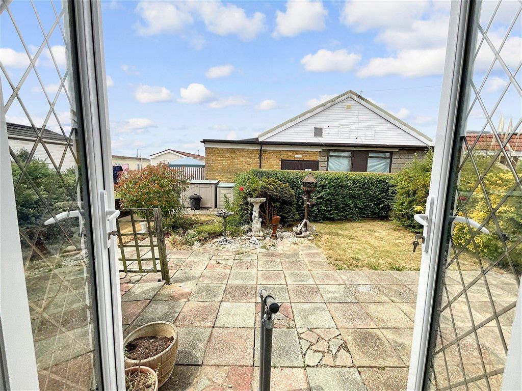 Property photo 3 of 12 Garden View