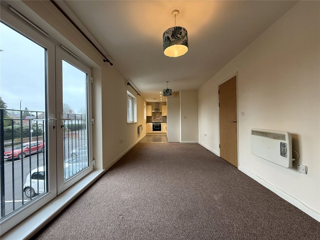 Property photo 2 of 10 Picture No. 19