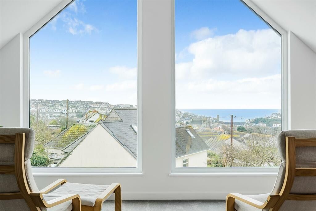 Property photo 3 of 24 5052994