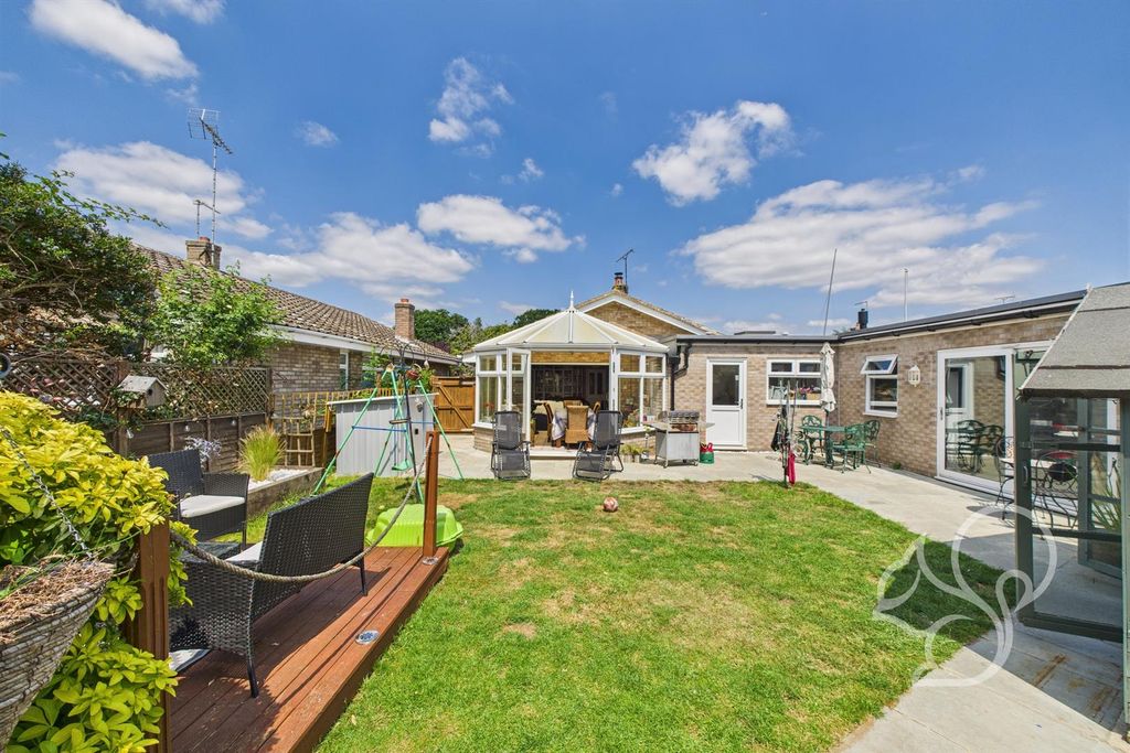 Property photo 3 of 30