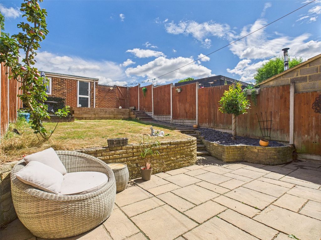 Property photo 3 of 9 Picture No. 05