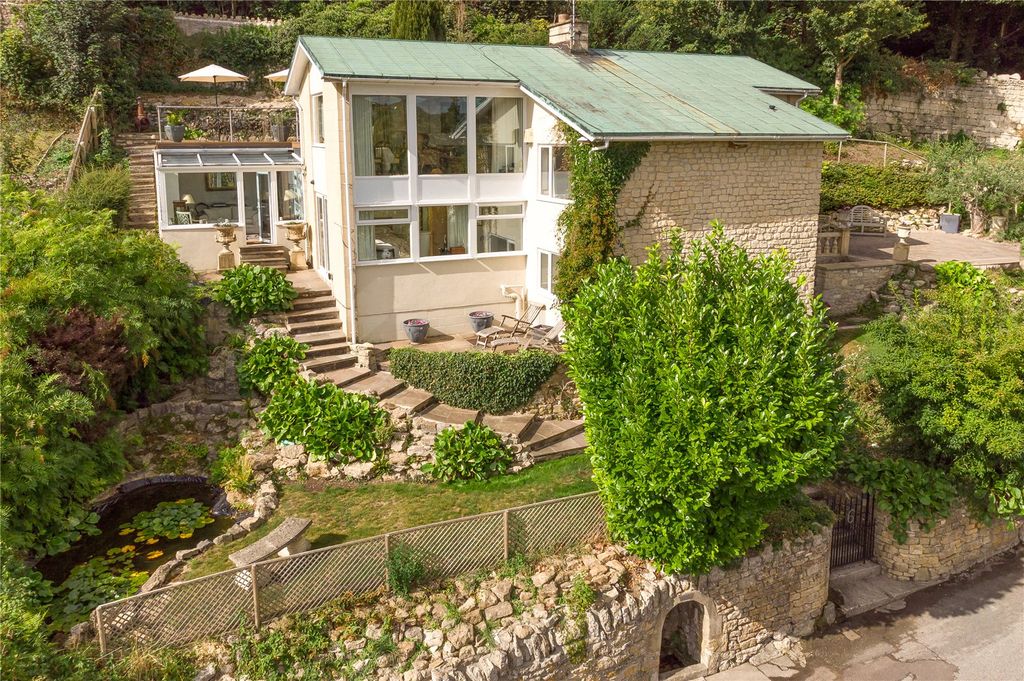 Property photo 1 of 32 Picture No. 17