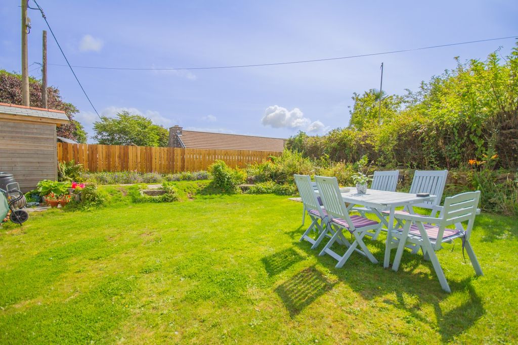 Property photo 2 of 13 Tps 01726 217 888-39