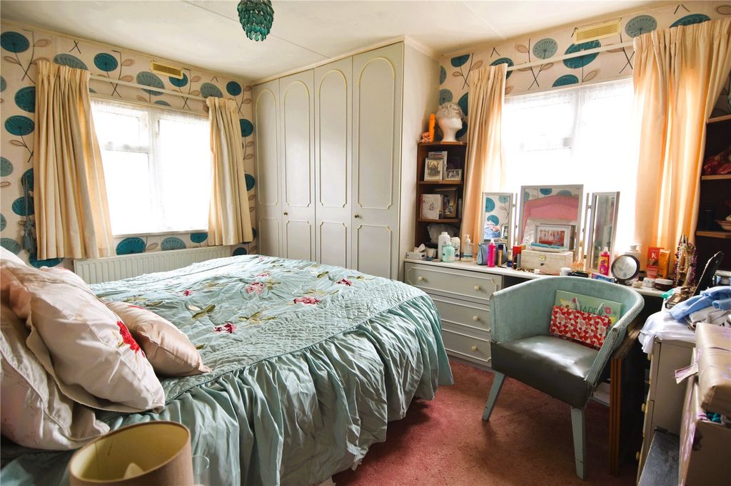 Property photo 3 of 9 Picture No. 08