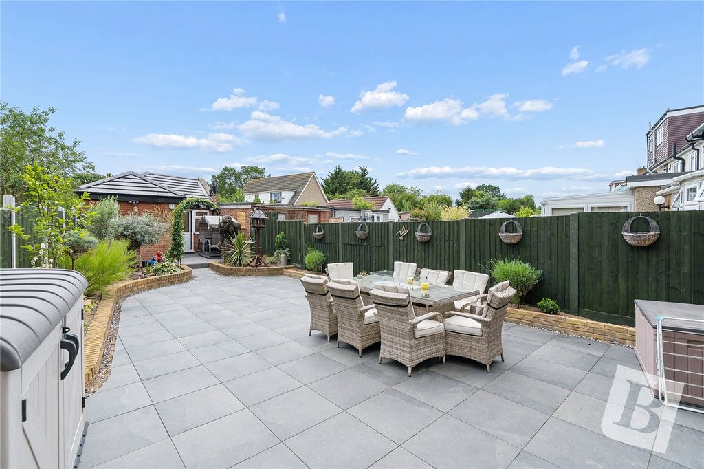 Property photo 3 of 21 Rear Garden