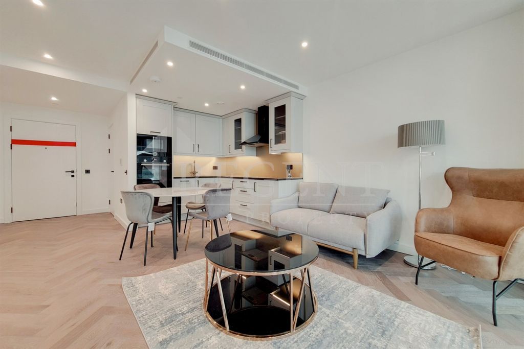 Property photo 1 of 13 Open Plan