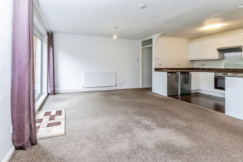 Property photo 2 of 14 Pbox-Img.Jpg