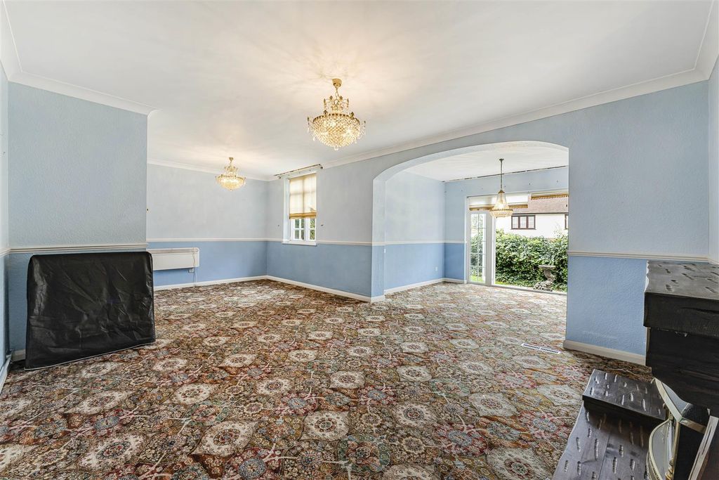 Property photo 3 of 26 4