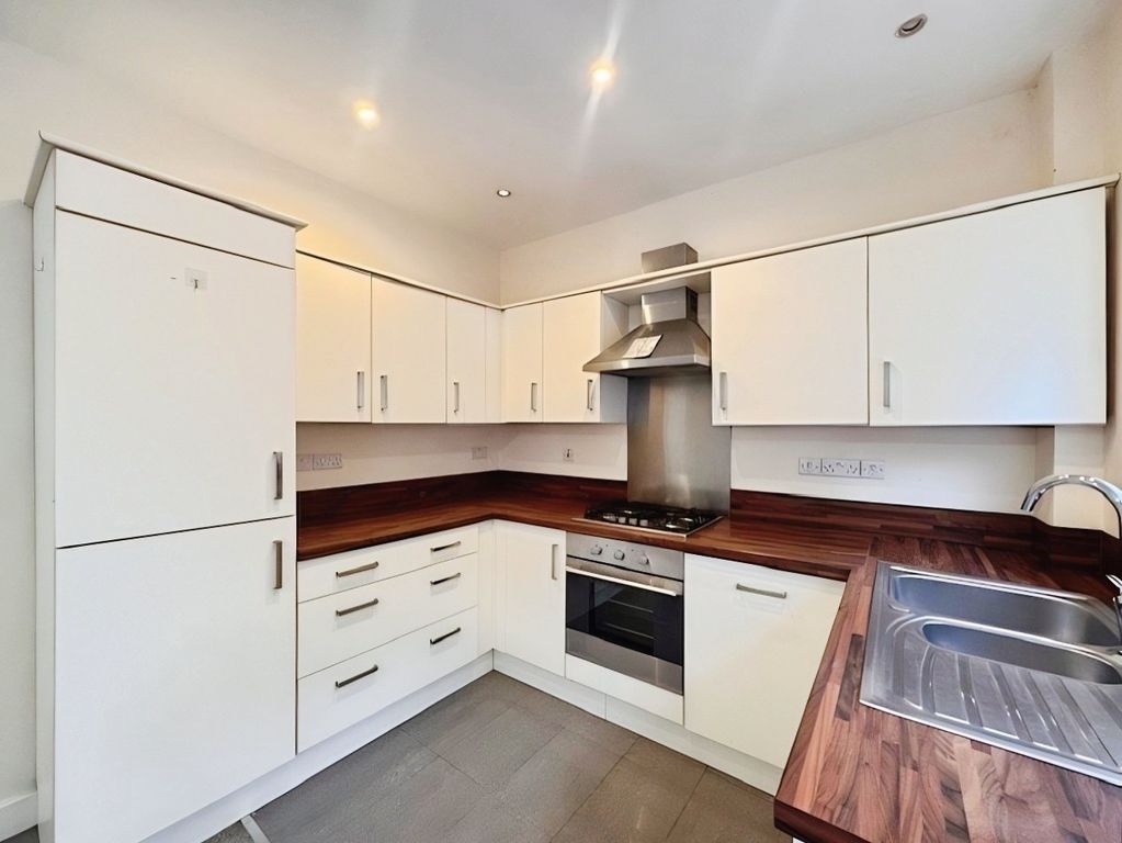 Property photo 2 of 7 Image