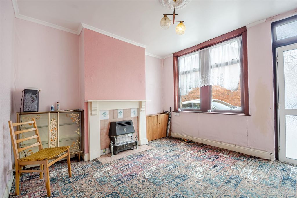 Property photo 3 of 24 Ccltd-2.Jpg