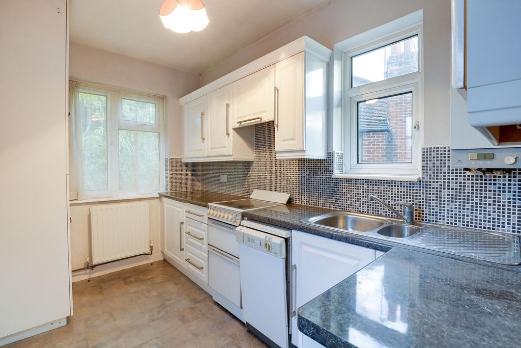 Property photo 3 of 15 Kitchen