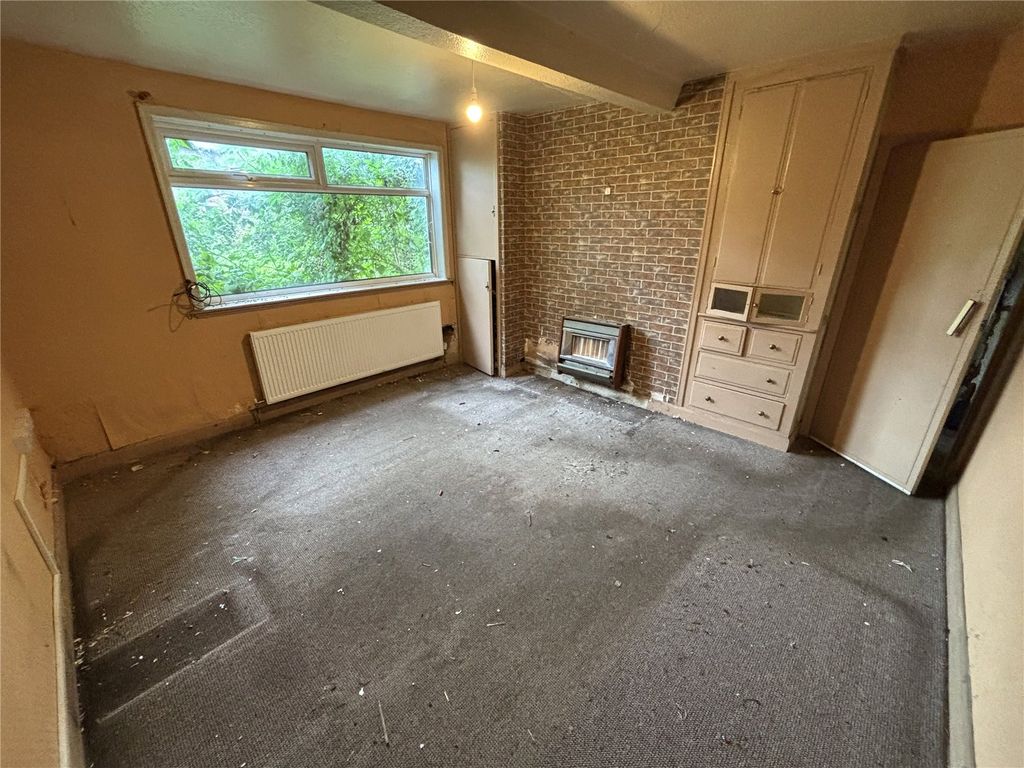 Property photo 3 of 8 Picture No. 09