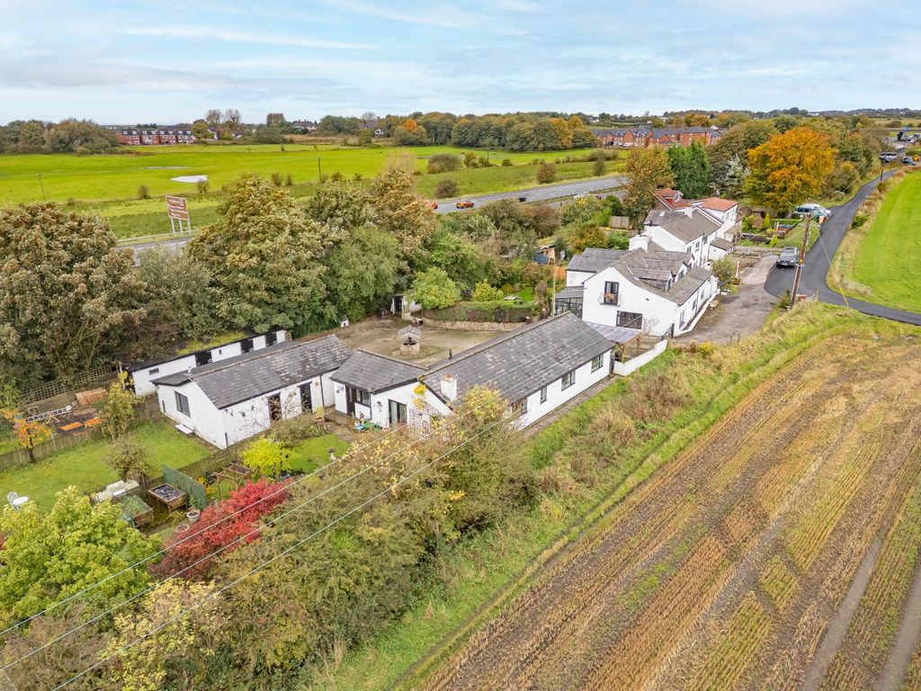 Property photo 2 of 41 3655028