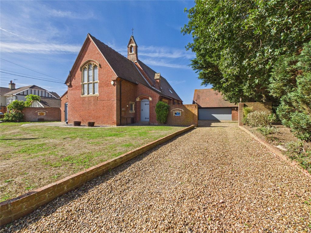 Property photo 1 of 38 Picture No. 27