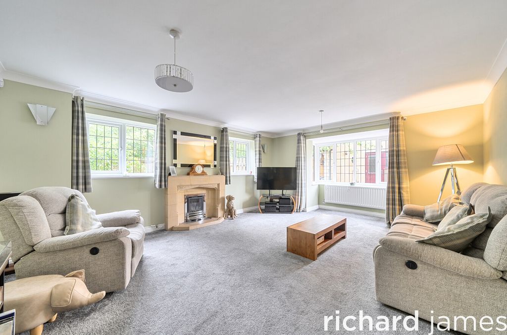 Property photo 2 of 25 497F74292Db44E728945273A3E5Ae24d