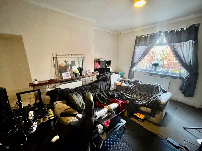 Property photo 2 of 8 Photo 1