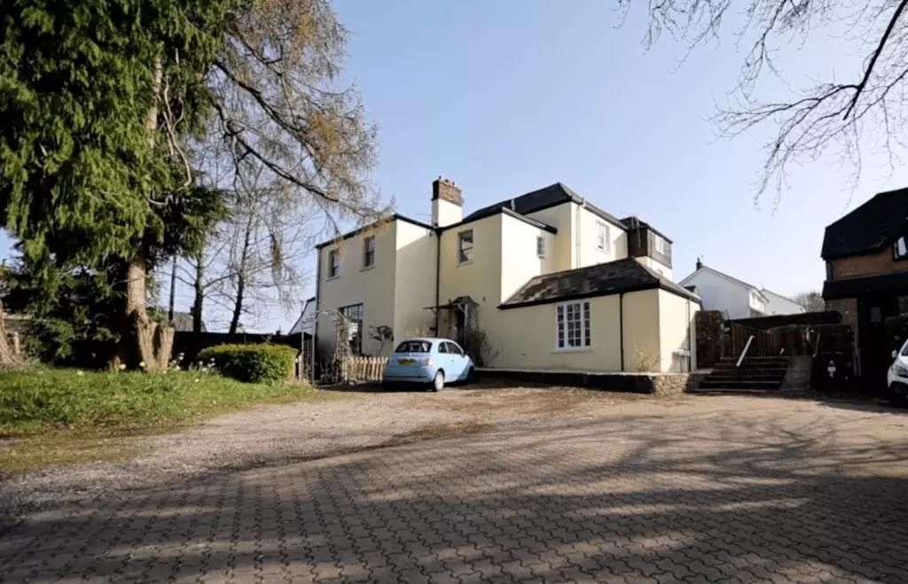 Property photo 2 of 4 103797.Jpg
