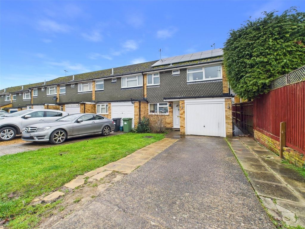 Property photo 1 of 9 Front