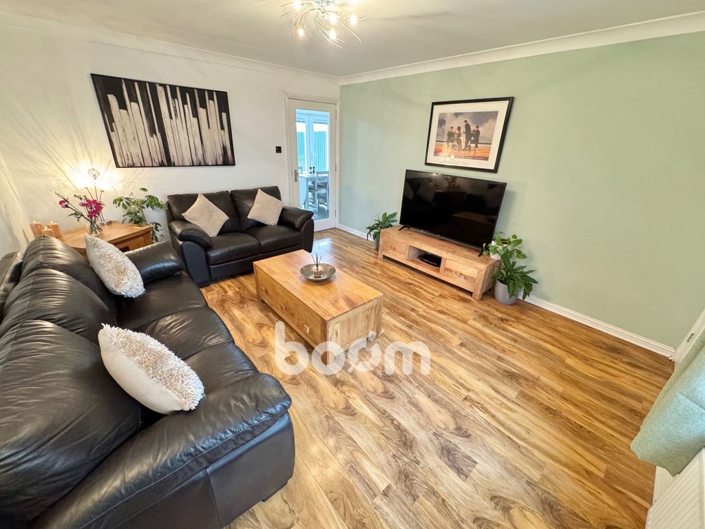 Property photo 2 of 35 Img_9797