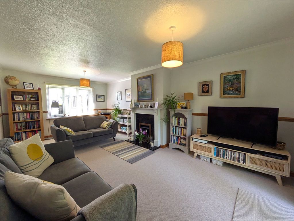 Property photo 3 of 24 Picture No. 09