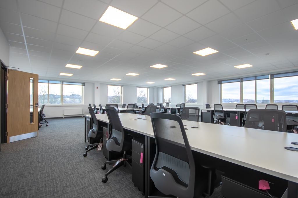 Property photo 3 of 7