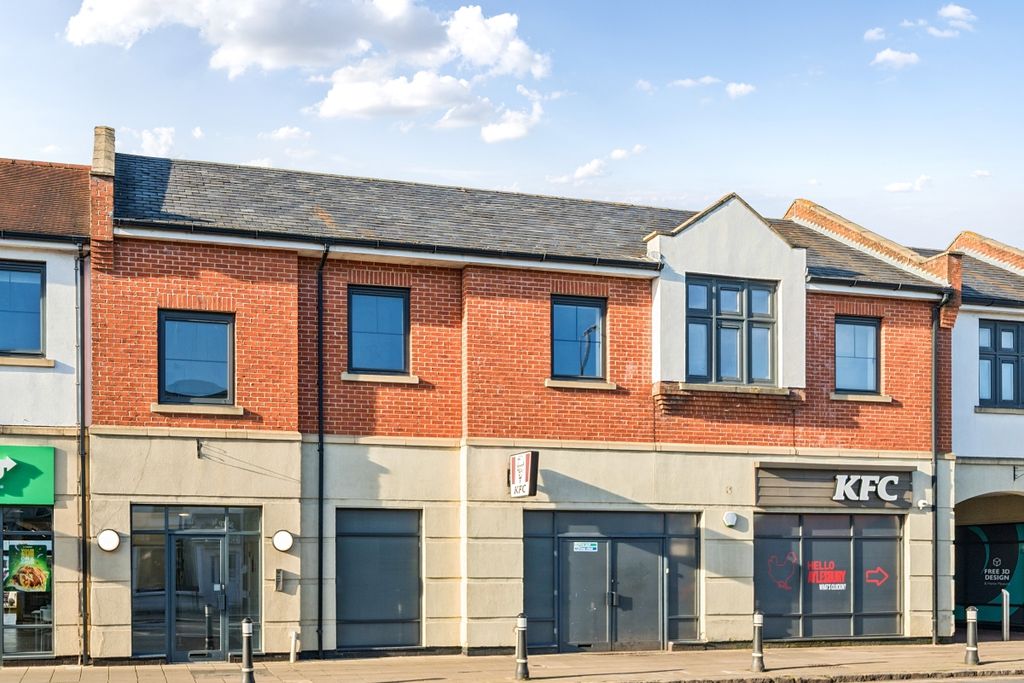 Property photo 1 of 7 Front Aspect