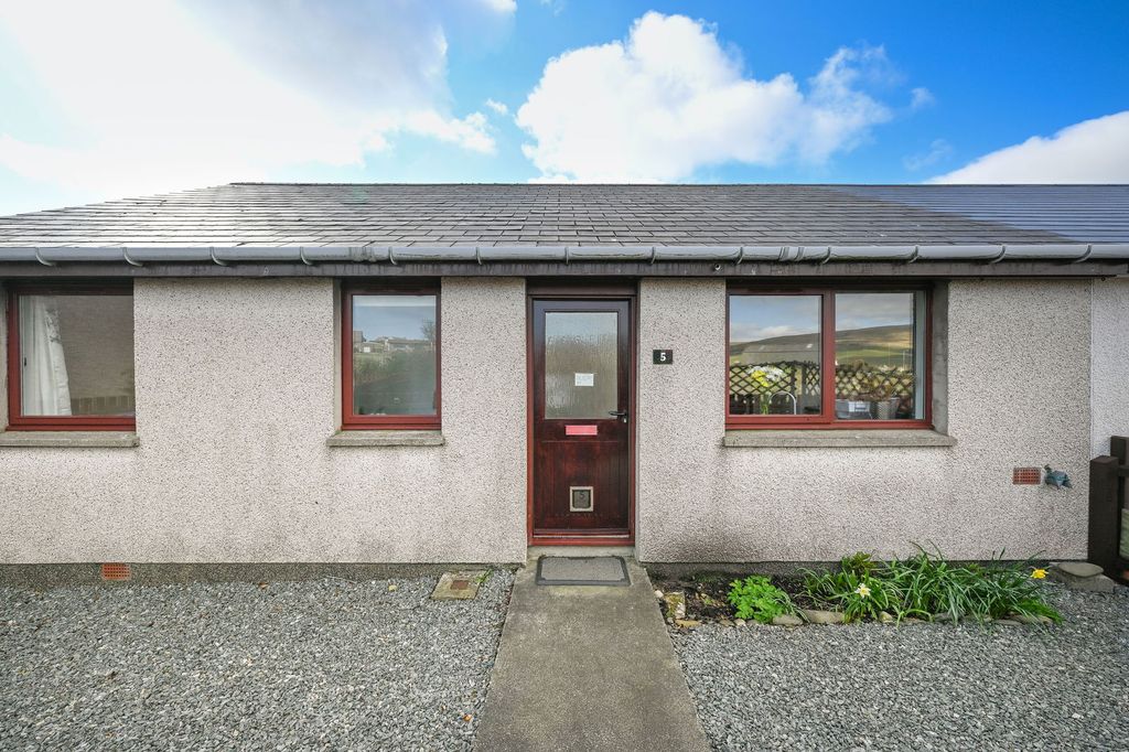 Property photo 1 of 26