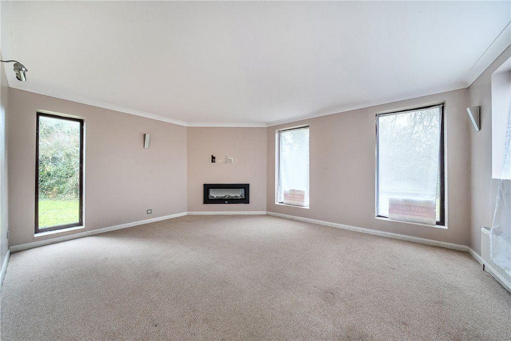 Property photo 2 of 18 Picture 2