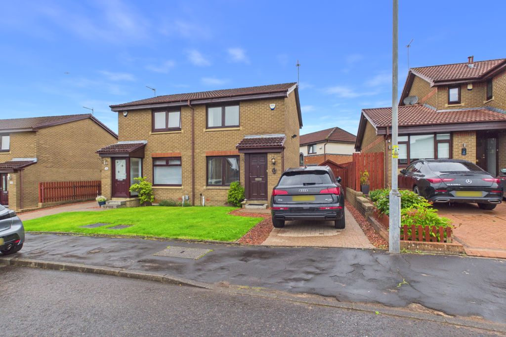 Property photo 1 of 16 Cam05526G0-Pr0171-Still016