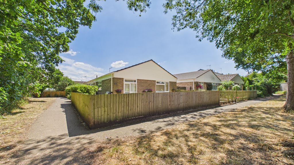 Property photo 1 of 12